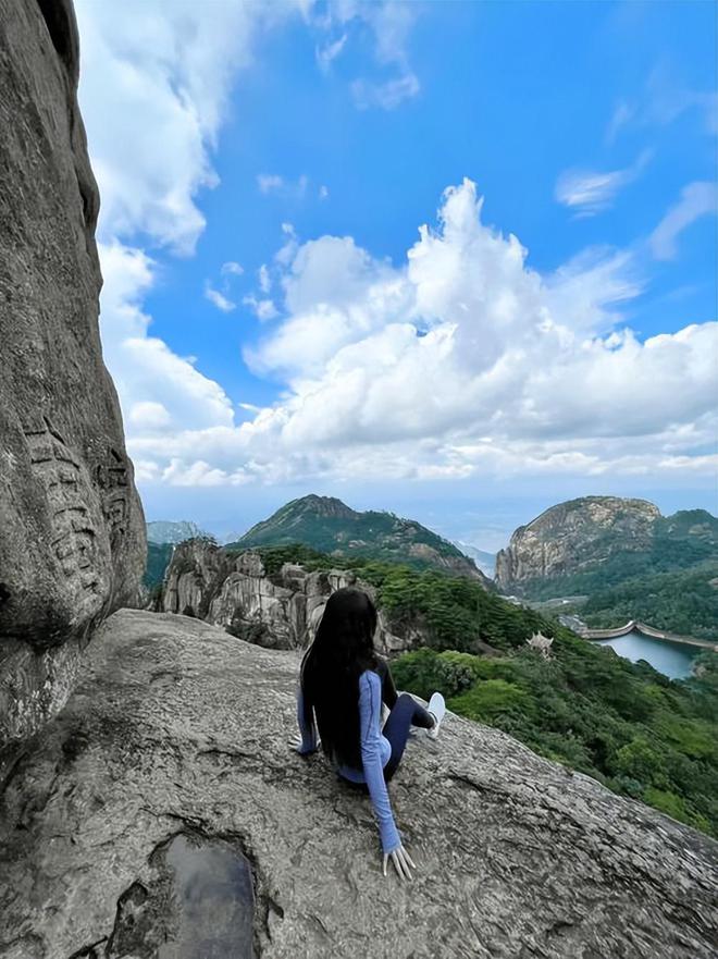 指南黄山旅游五天本地旅行社人均报价pg电子平台首次去黄山旅游必看避坑(图2)